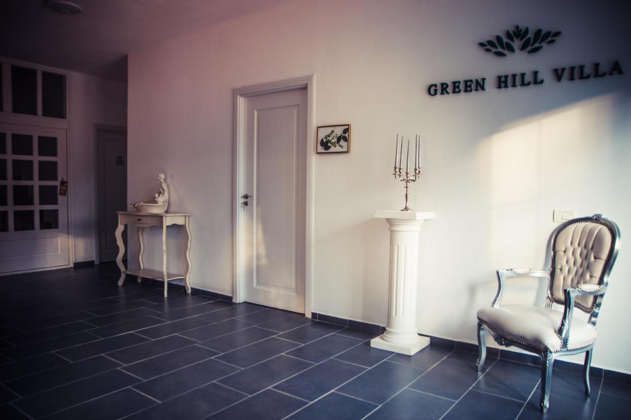 Green Hill Villa Calimanesti Exterior foto