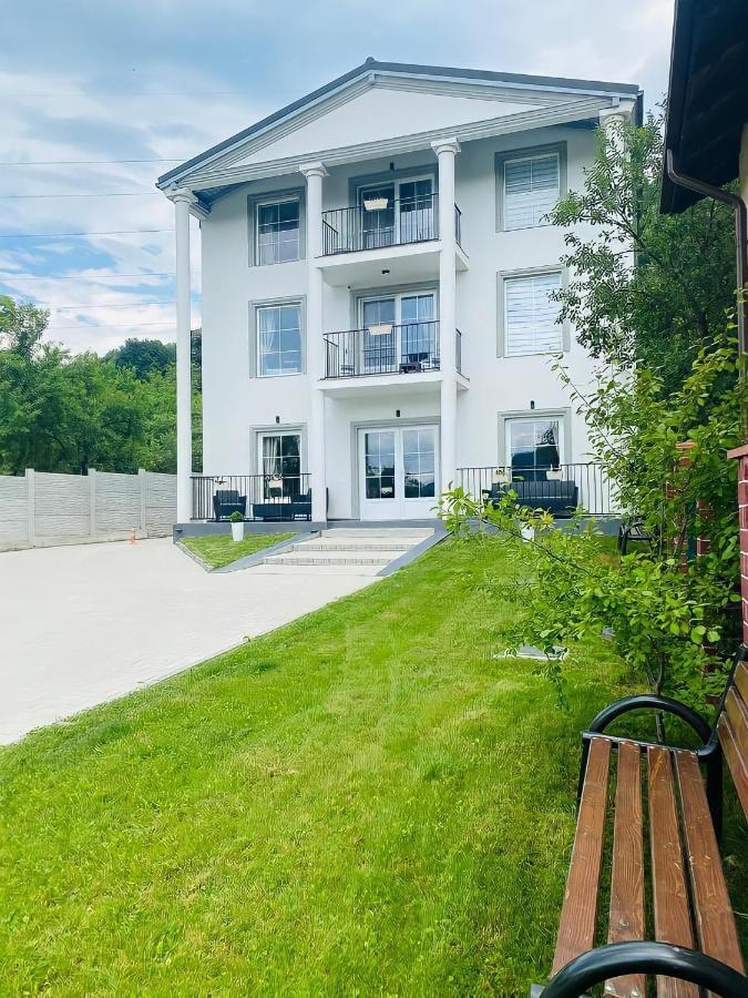 Green Hill Villa Calimanesti Exterior foto
